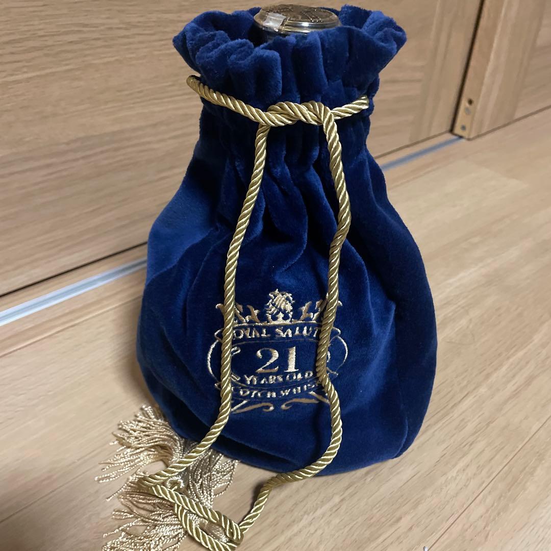 誠　　 Salute 21 Years Old Scotch