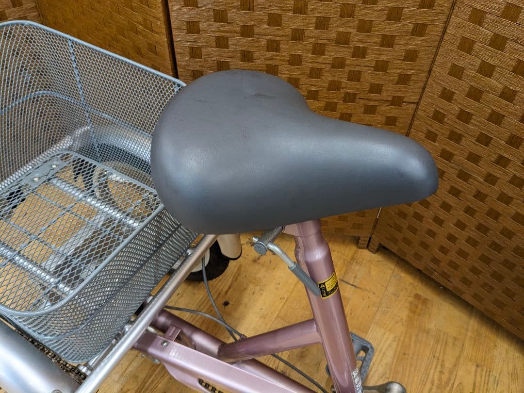 U028 三輪　自転車　スイング機能付き　Avec Vent