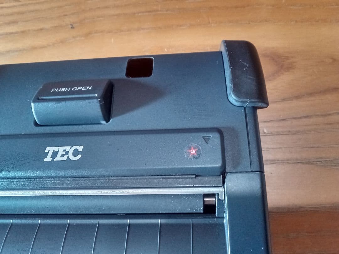 【現状品】東芝テック ポータブルプリンター B-EP4DL（本体のみ）45