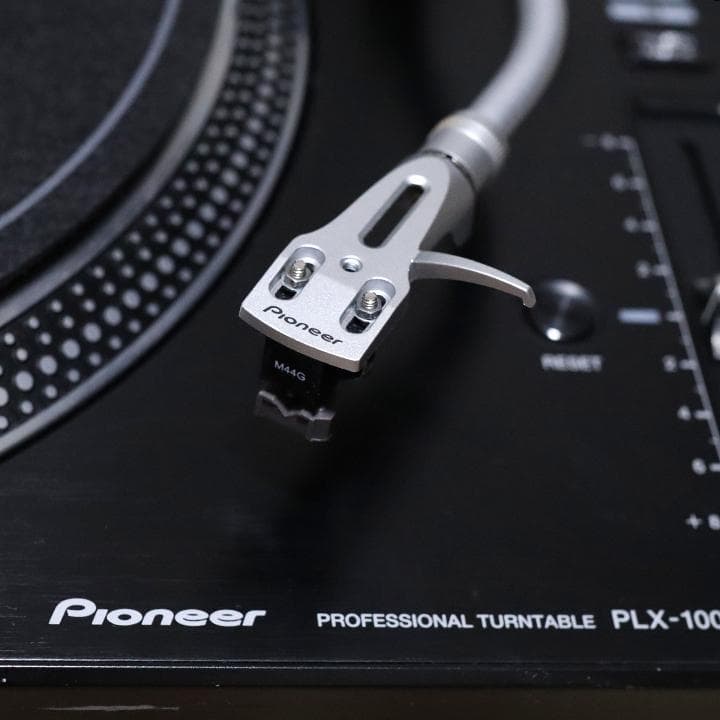 Pioneer PLX-1000 ターンテーブル
