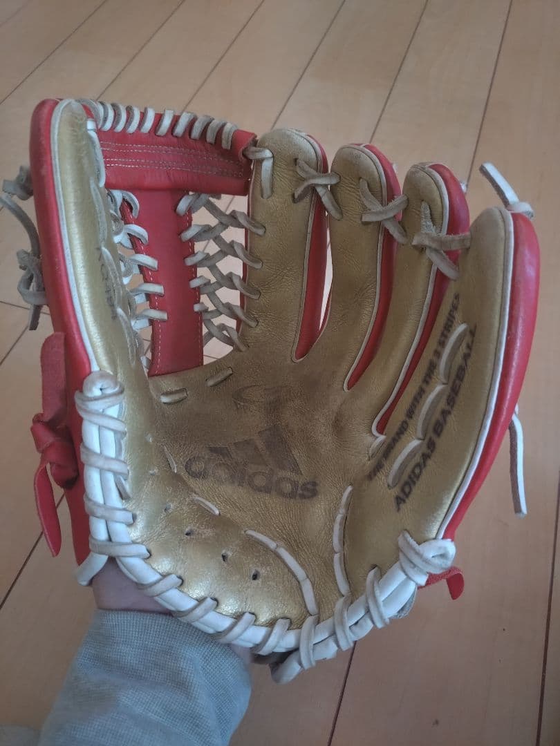 adidas 野球グローブ 赤/金
