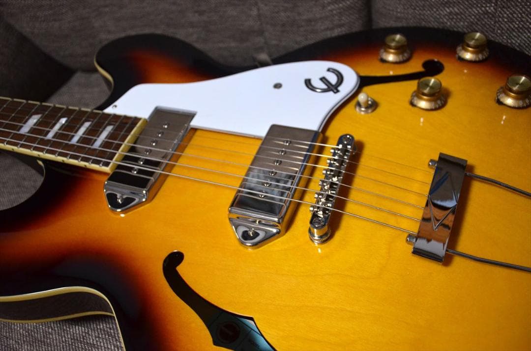 【週末限定】Epiphone Casino フルアコ 美品ほぼ新品・ギグバッグ付