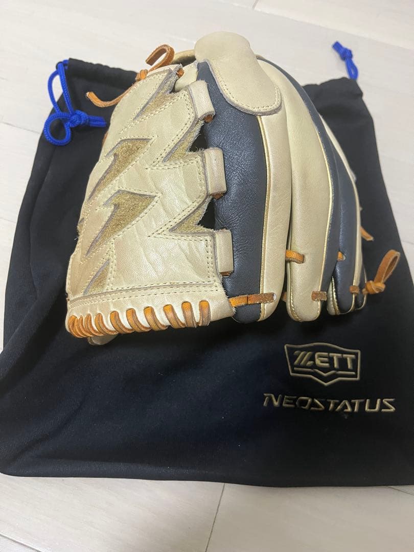 ZETT NEO STATUS 軟式グローブ ベージュ/ネイビー