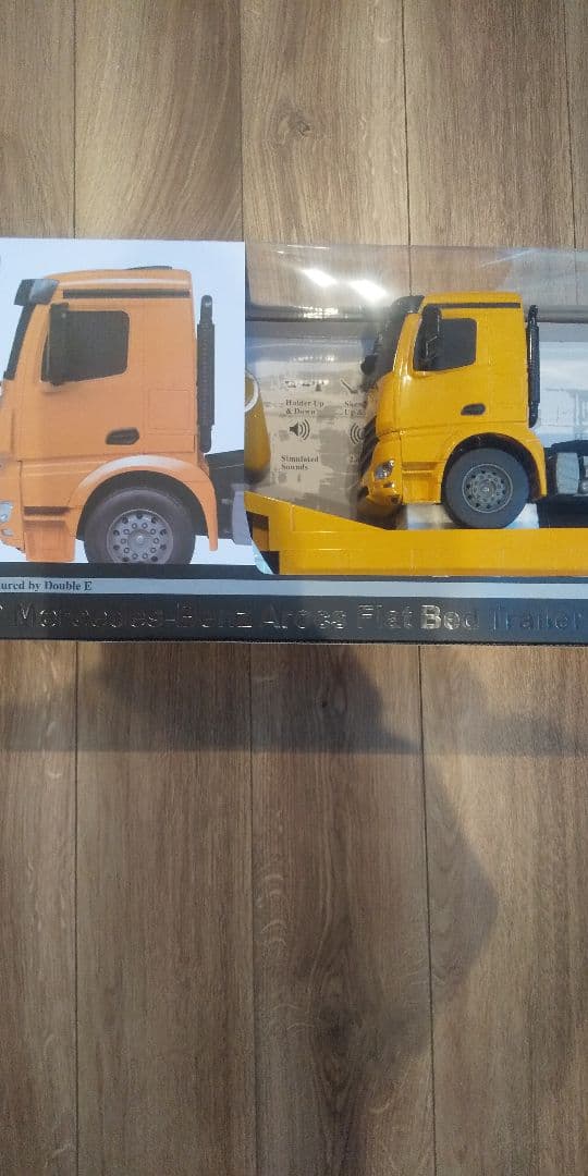 1/20スケール トレーラー付きホビーラジコン