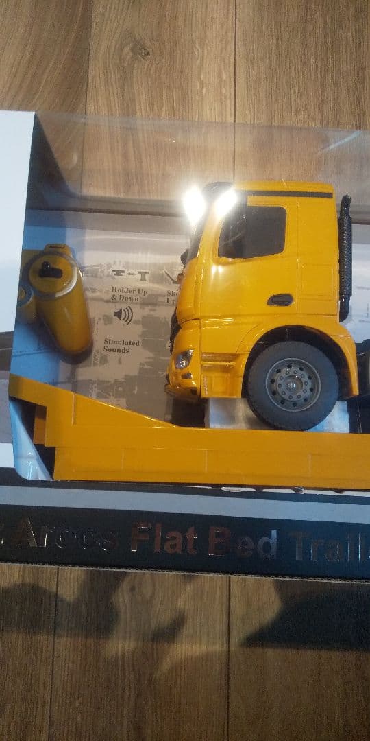 1/20スケール トレーラー付きホビーラジコン