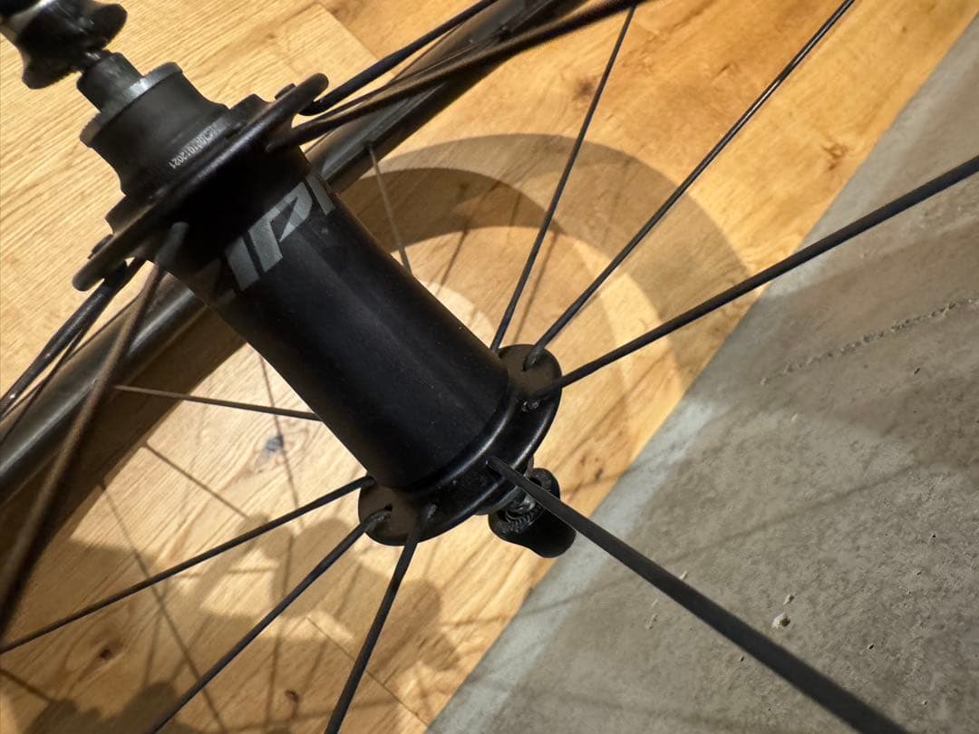 ジップ　ZIPP 404 FIRECREST カーボンホイールセット※リムモデル