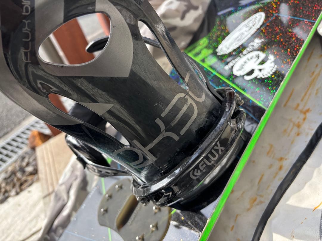 011 スノーボード 迷彩ケース付き