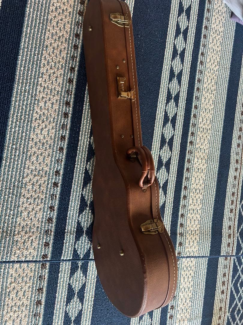 Gibson Les Paul 赤 エレキギター ハードケース付き　アメリカ製