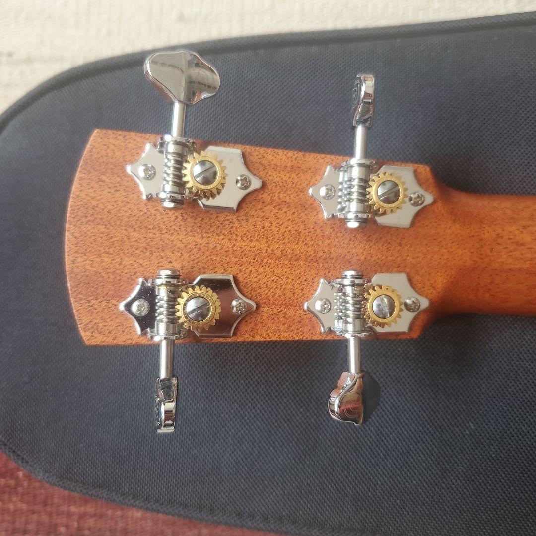 Larrivee テナーウクレレ UT-40MM ラリビー