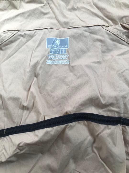 らいぞうカペルミュールKAPELMUURストレッチウィンドブレーカー