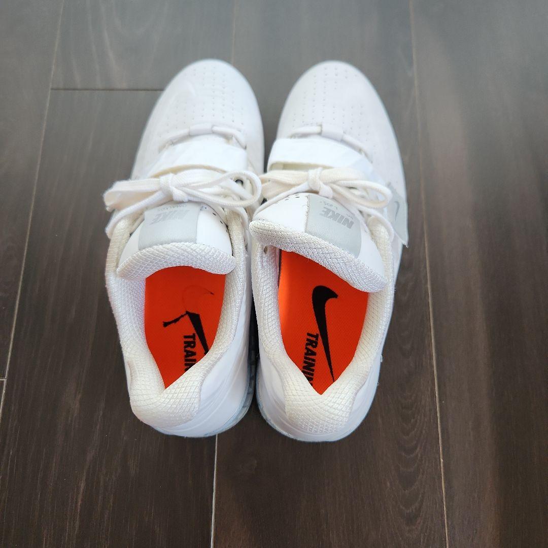 が*う様 プ*ー様 NIKE ROMALEOS 3XD（ナイキ ロマレオス）ホワ