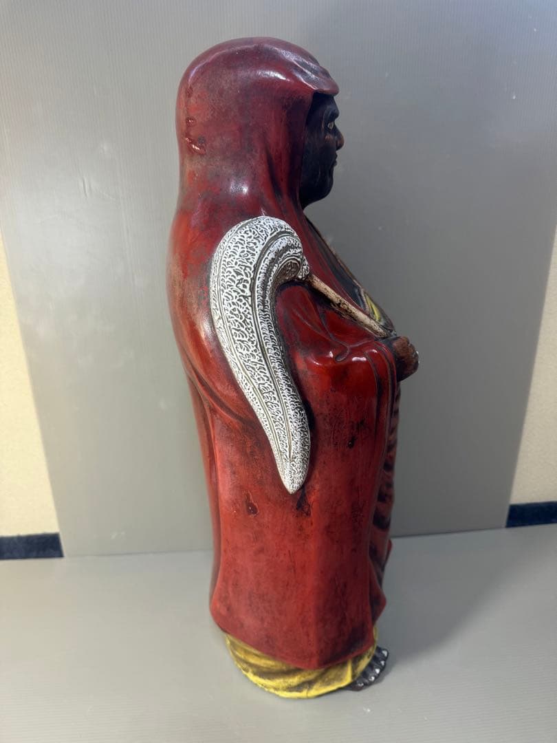 2392 九谷焼　達磨大師像   置物　仏教美術  時代物