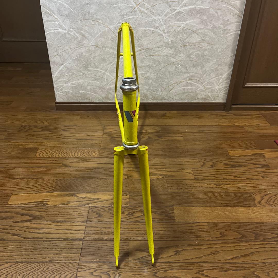 VIVALO PRO スペシャル ピスト ラメイエロー NJS認定