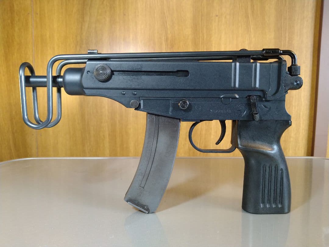 実用美品！マルゼン　スコーピオンVz61　セミ・フルオートブローバックガスガン！