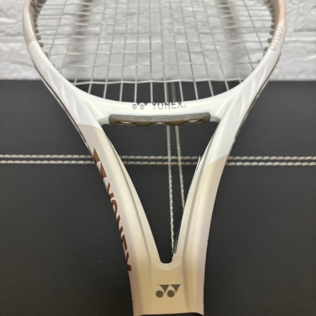 【極美品】 YONEX VCORE 100 硬式 テニスラケット サンドベージュ