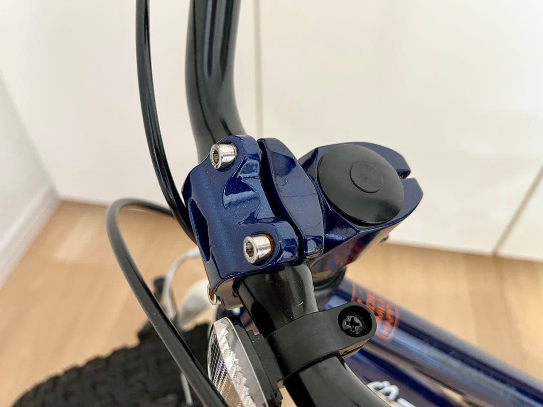 室内保管　送料込み　ヨツバサイクル　14インチ キッズバイク ネイビー