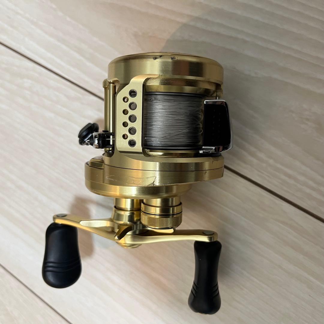 シマノ 15 カルカッタコンクエスト201HG