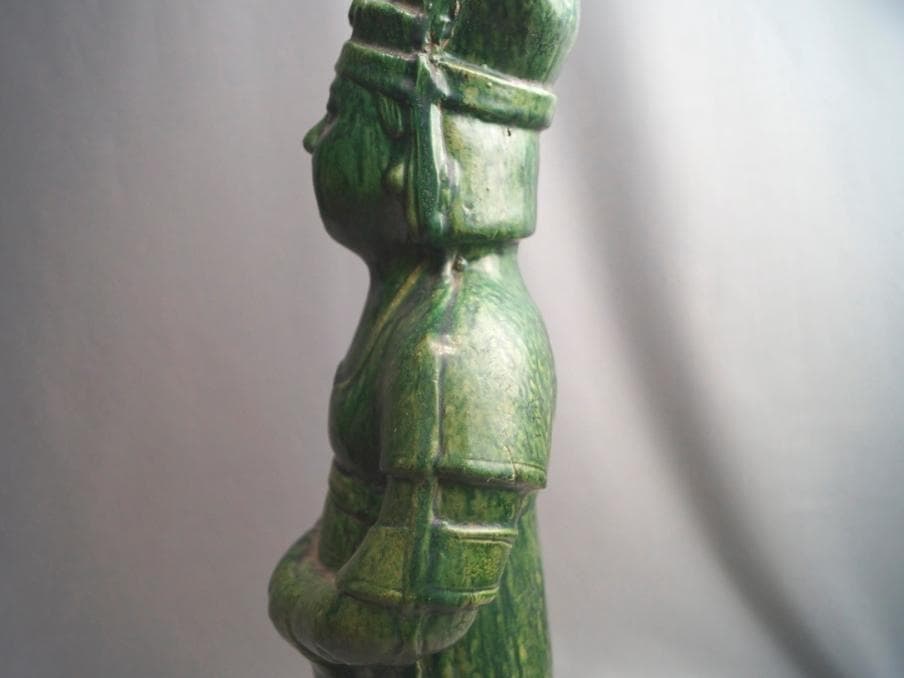 旧家蔵出し　中国　漢時代　緑釉　婦人俑