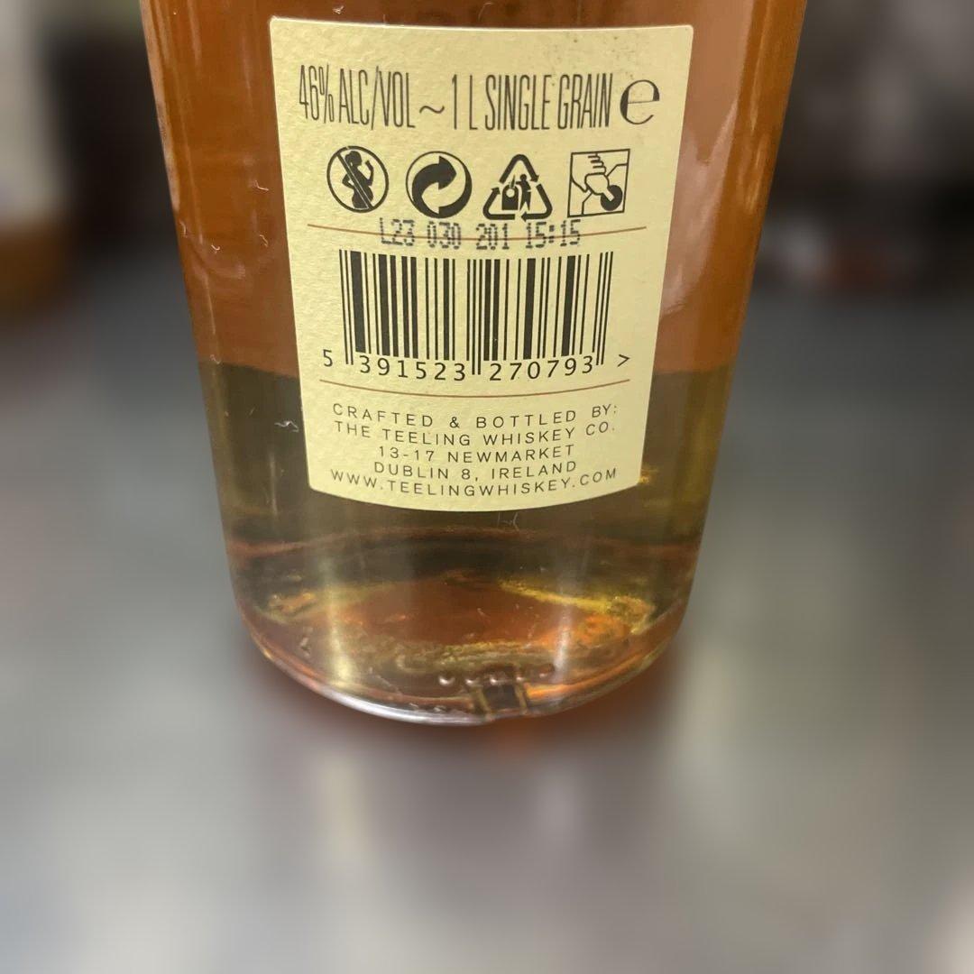 ウイスキー Teeling Single Grain Whiskey 46% 1L rear