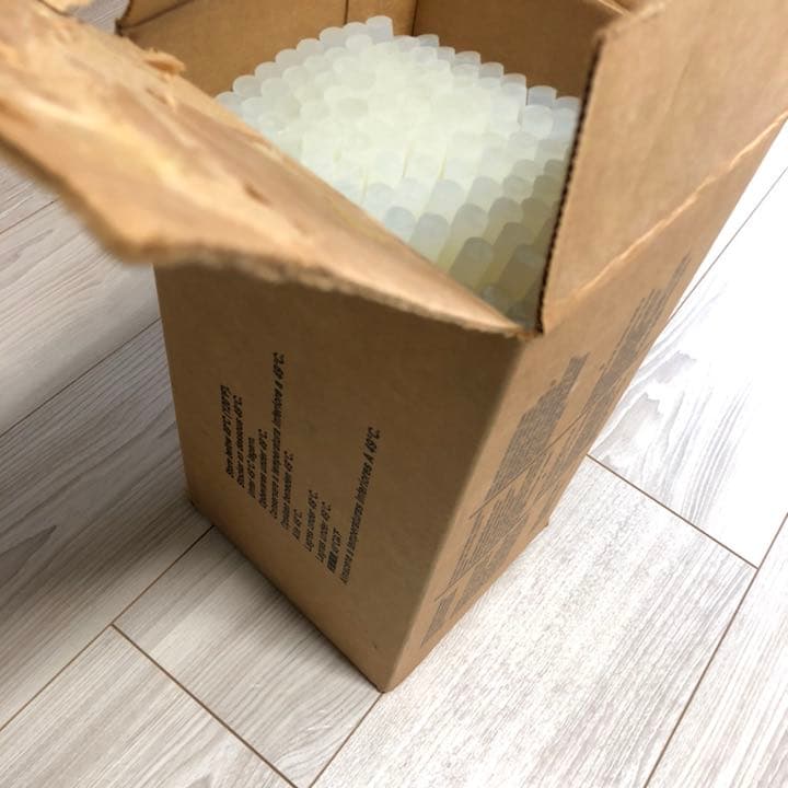 グルーガン用接着剤