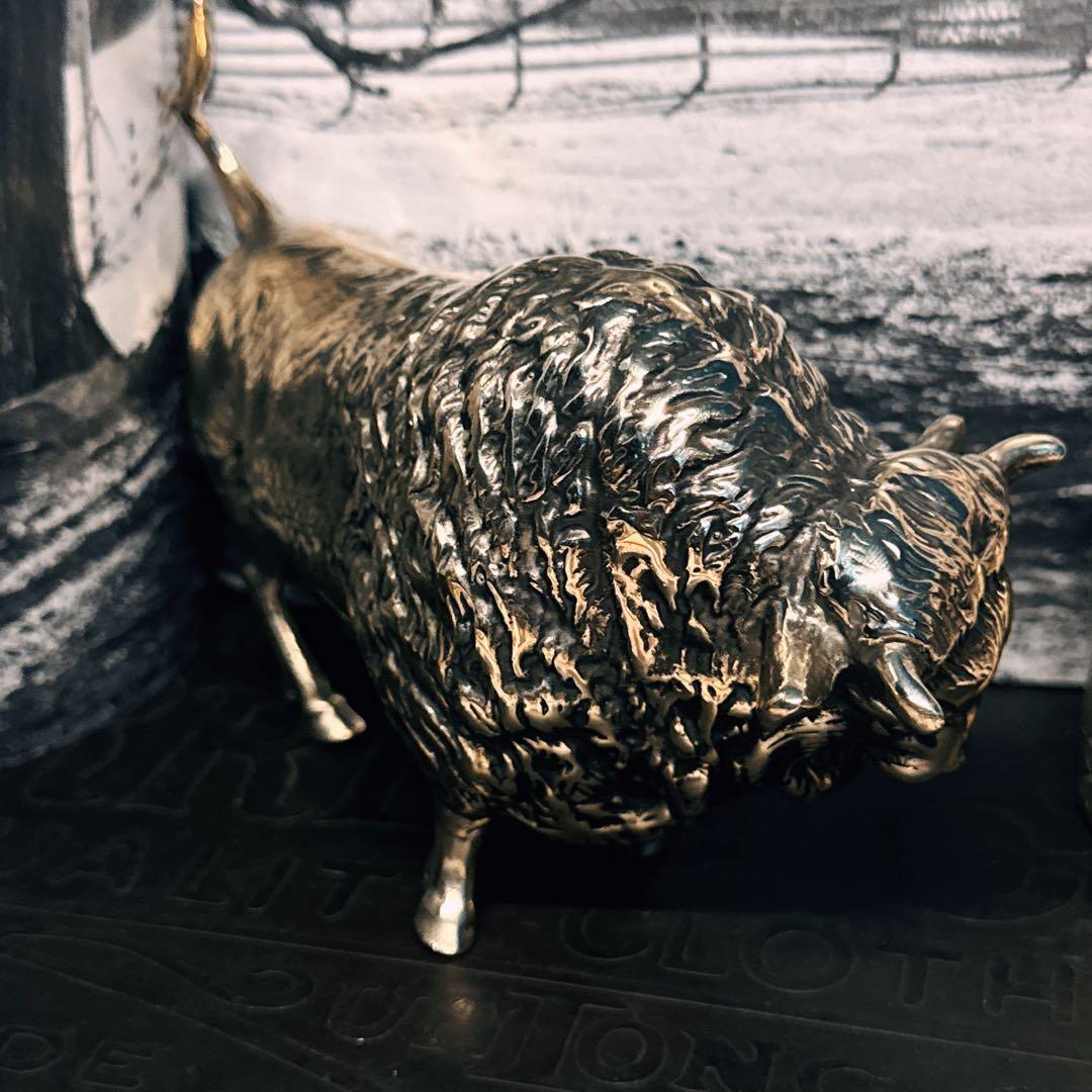 RRLクラシック イエローストーン バイソン ブロンズ像