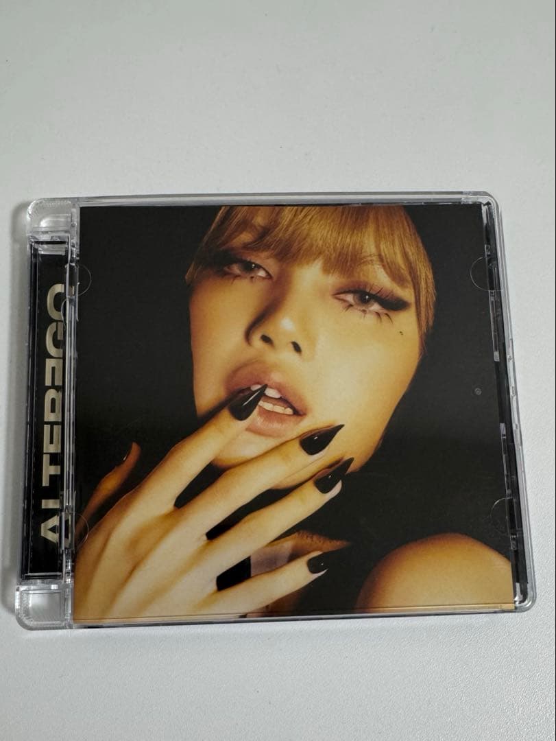 ブラックピンク　リサ　直筆サイン入りポスター＋CD