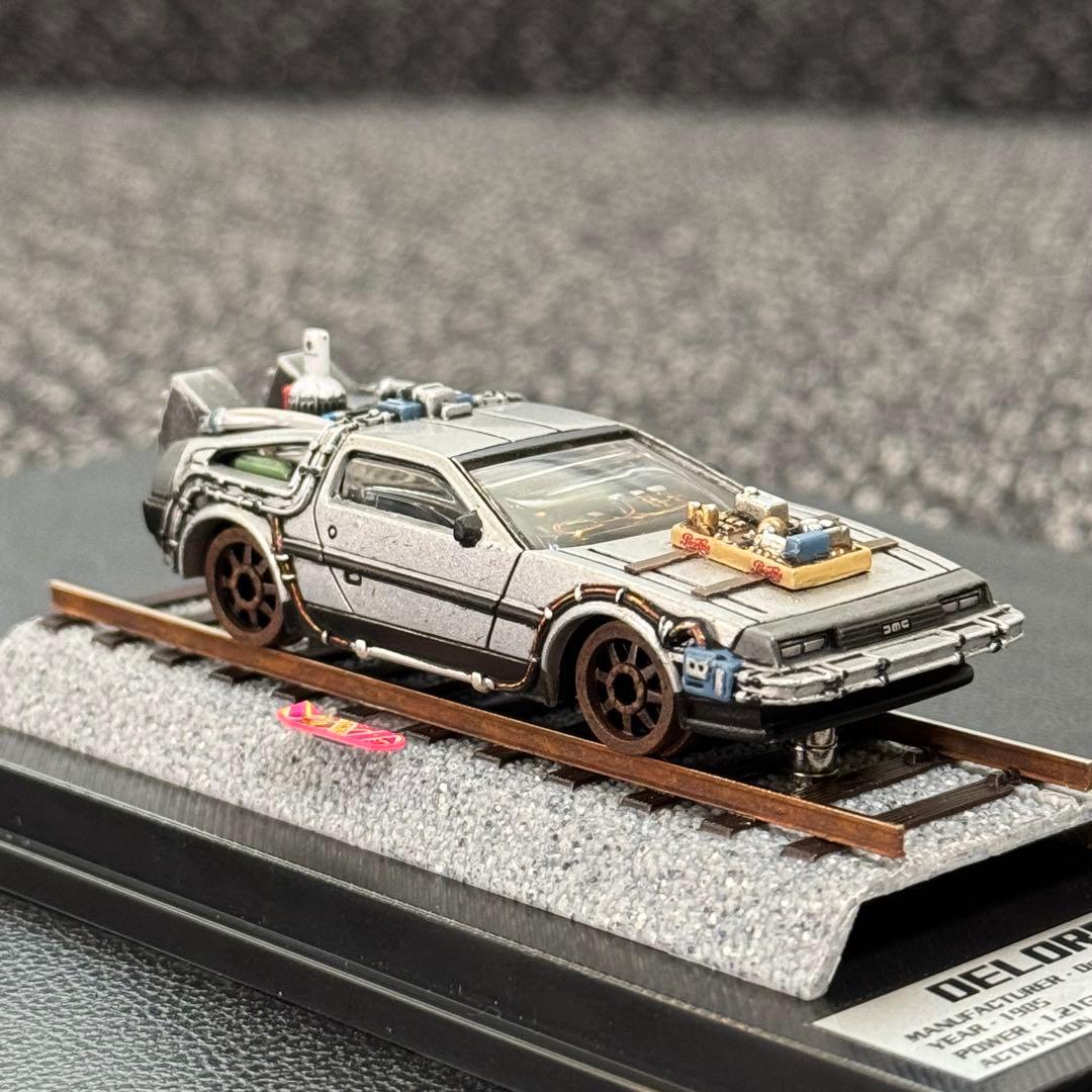 キャラウィール デロリアン レールロードVer.カスタム品&専用ケース ②