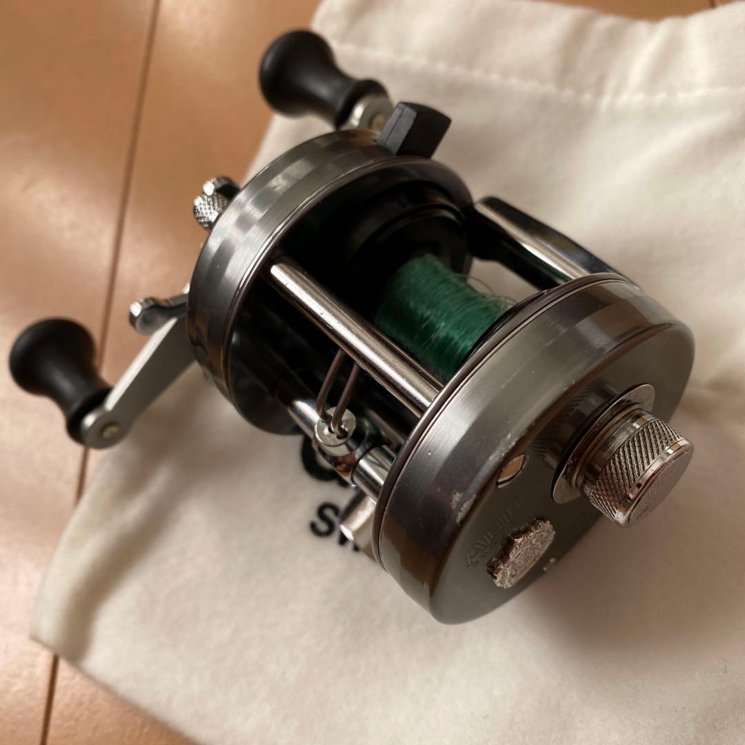 にら　　　　　　　Abu　アンバサダー 2500C S ロケット　ガンメタ