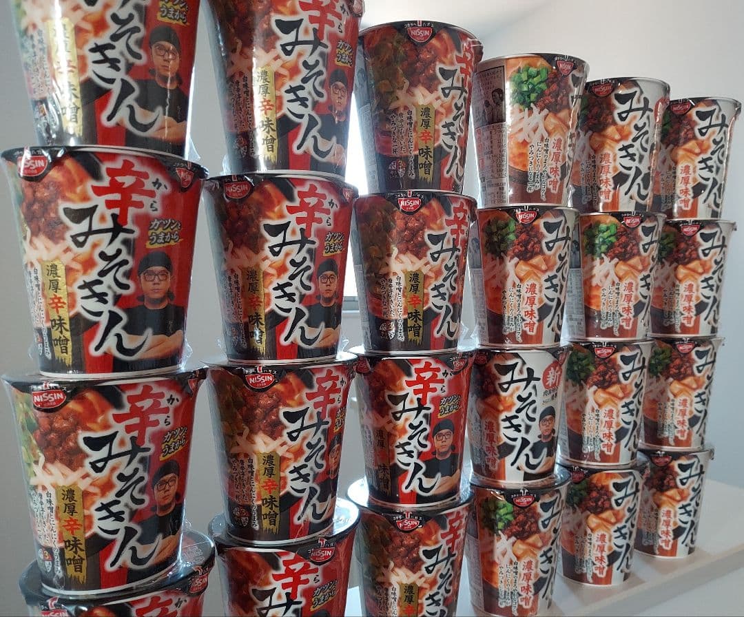 【新品未開封】HIKAKIN 濃厚味噌 新みそきん　辛みそきん　24個セット