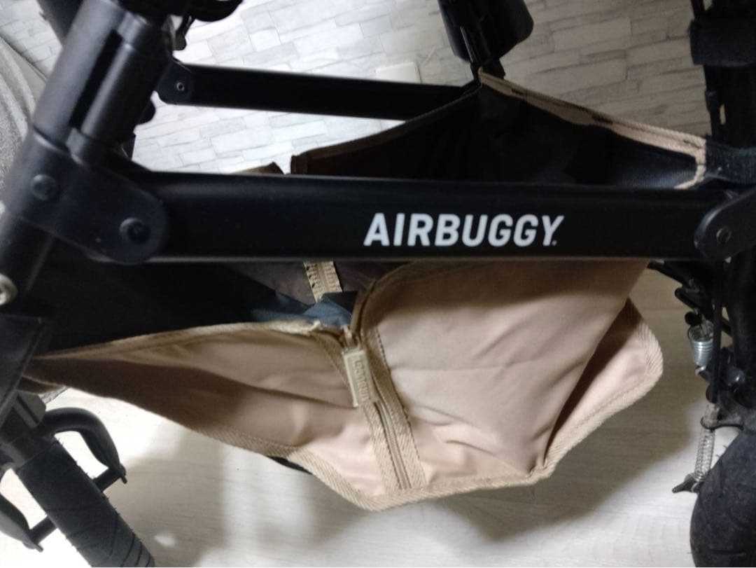 エアバギー　モカ