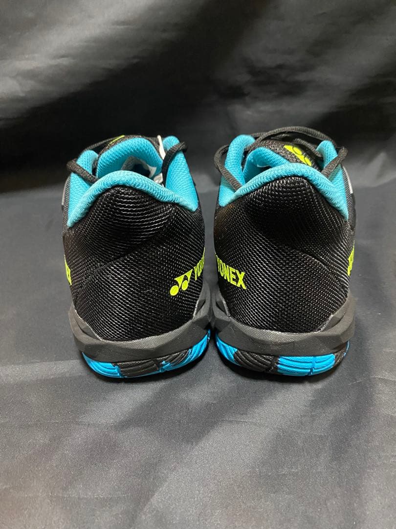 新品　ヨネックス　カスケードドライブ　ブラック　25センチ