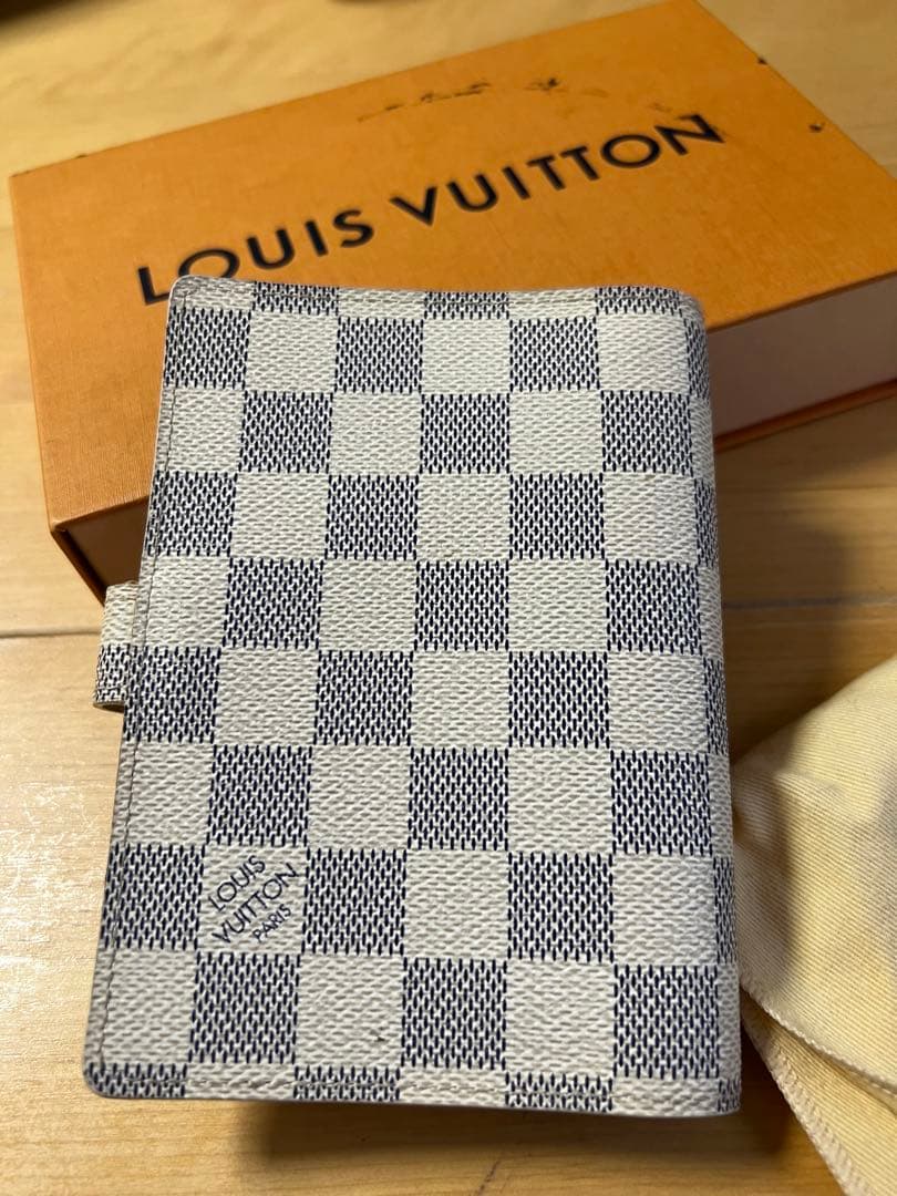 正規ルイヴィトン　白ダミエ　スケジュールホルダー