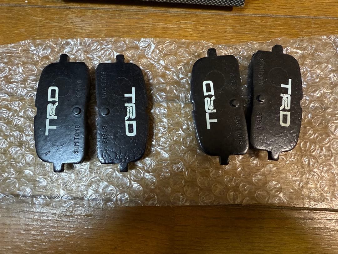 EP82＆91ターボ　スターレット　リヤ用　新品TRDブレーキパッド