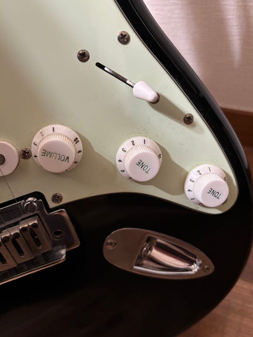 美品 メンテ済 Squier STANDARD STRATOCASTER