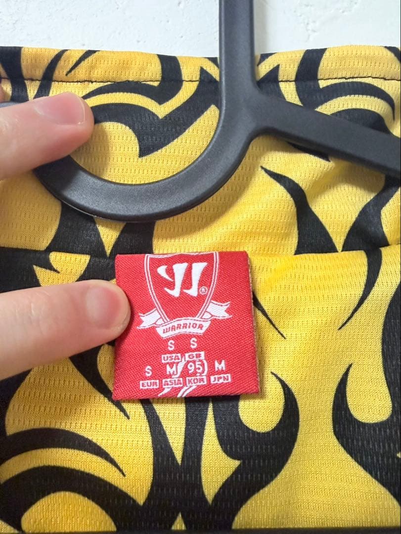 美品】リヴァプール FCウインドブレーカー ジャケット