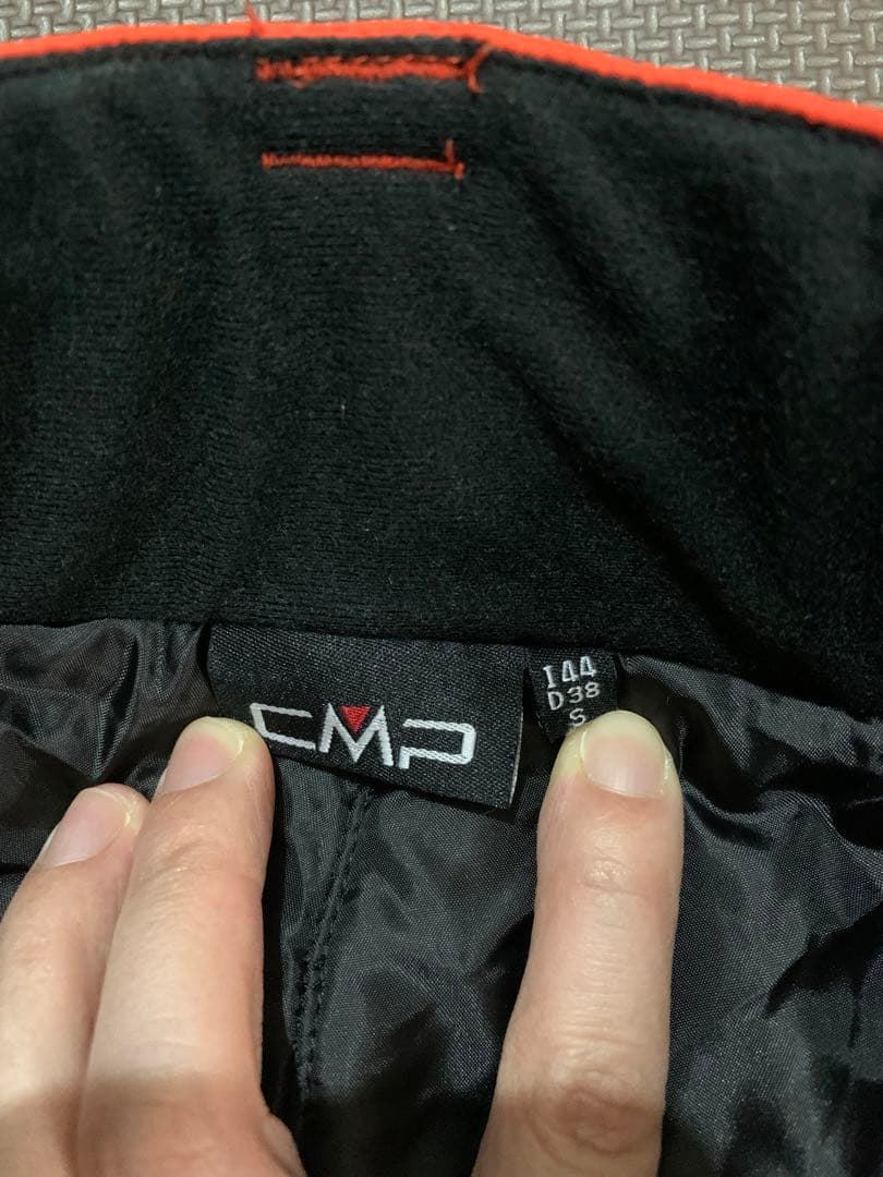 SALE 新品 上下セットX-NIX CMPスキー スノボウェア サイズM