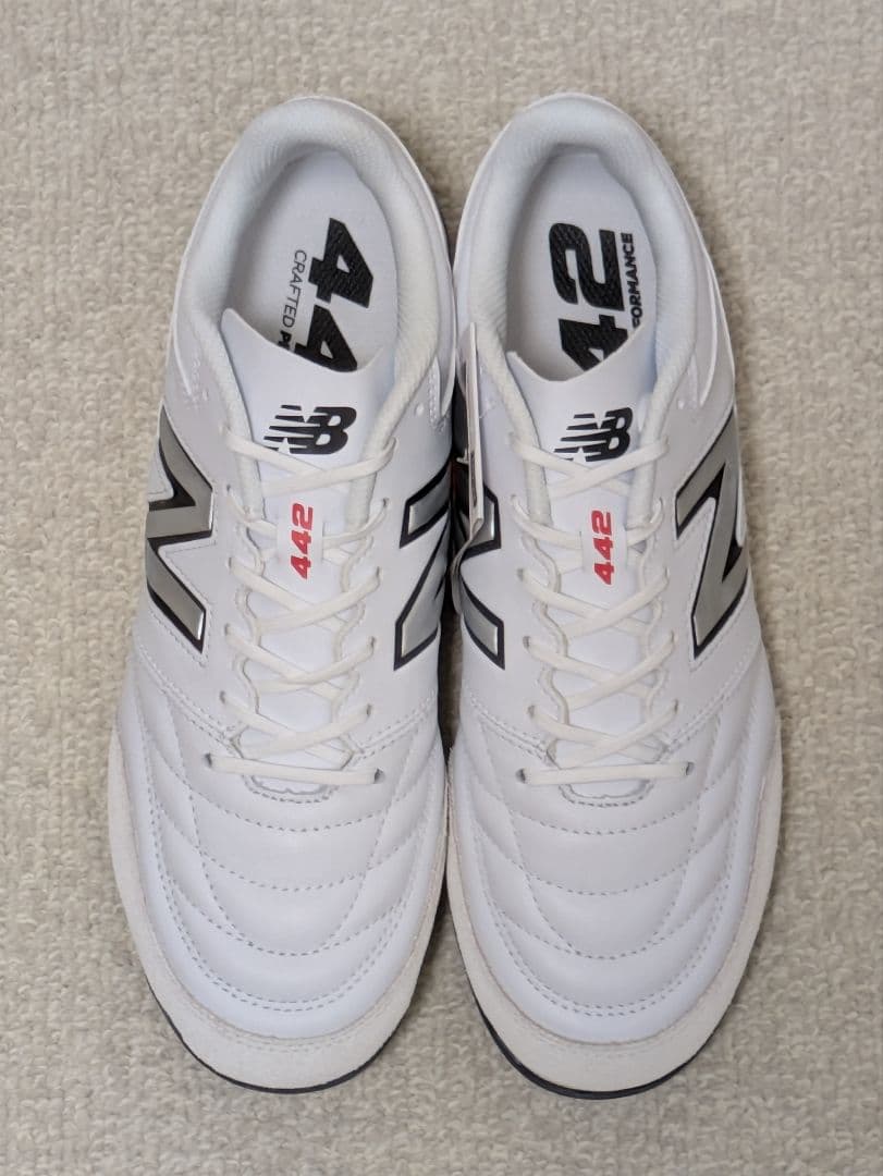新品未使用 ニューバランス442 V2 サッカーシューズ ホワイト 26.5cm