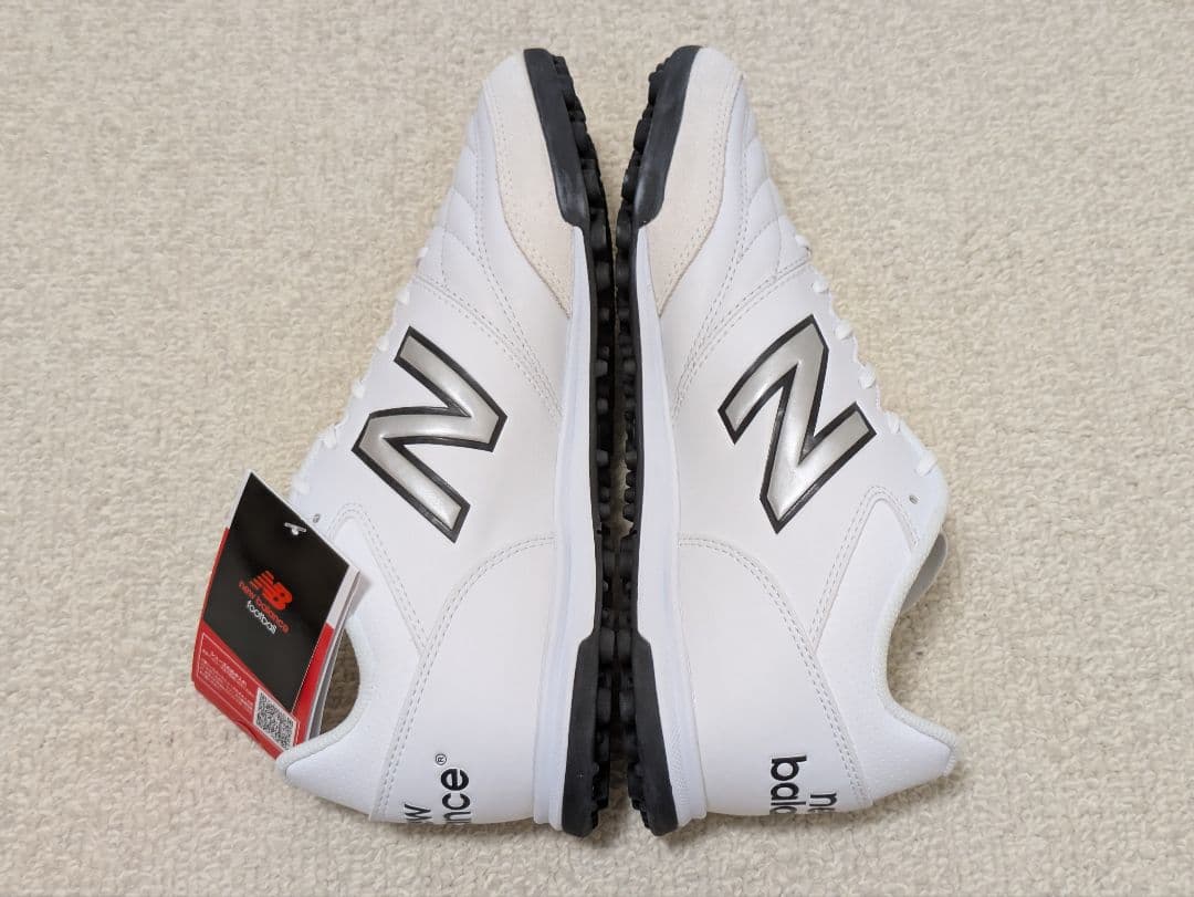 新品未使用 ニューバランス442 V2 サッカーシューズ ホワイト 26.5cm