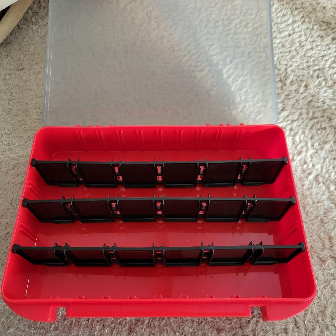 システムボックス　ルアー×4　DAIWA リーダー　ストリンガ　ハサミ　ナイフ