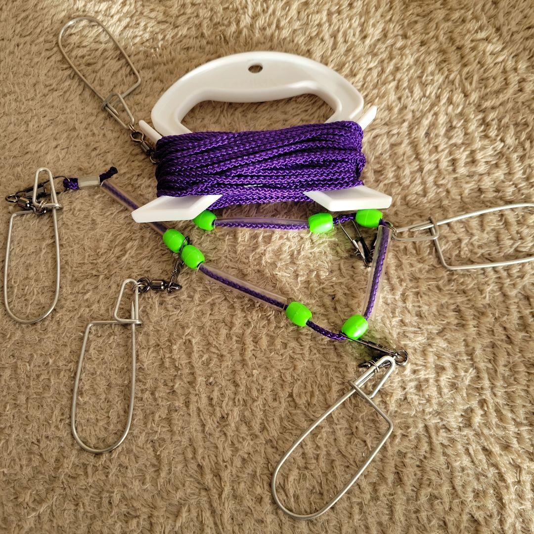 システムボックス　ルアー×4　DAIWA リーダー　ストリンガ　ハサミ　ナイフ