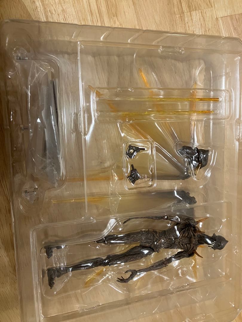 figma SP-043 巨神兵 中古美品