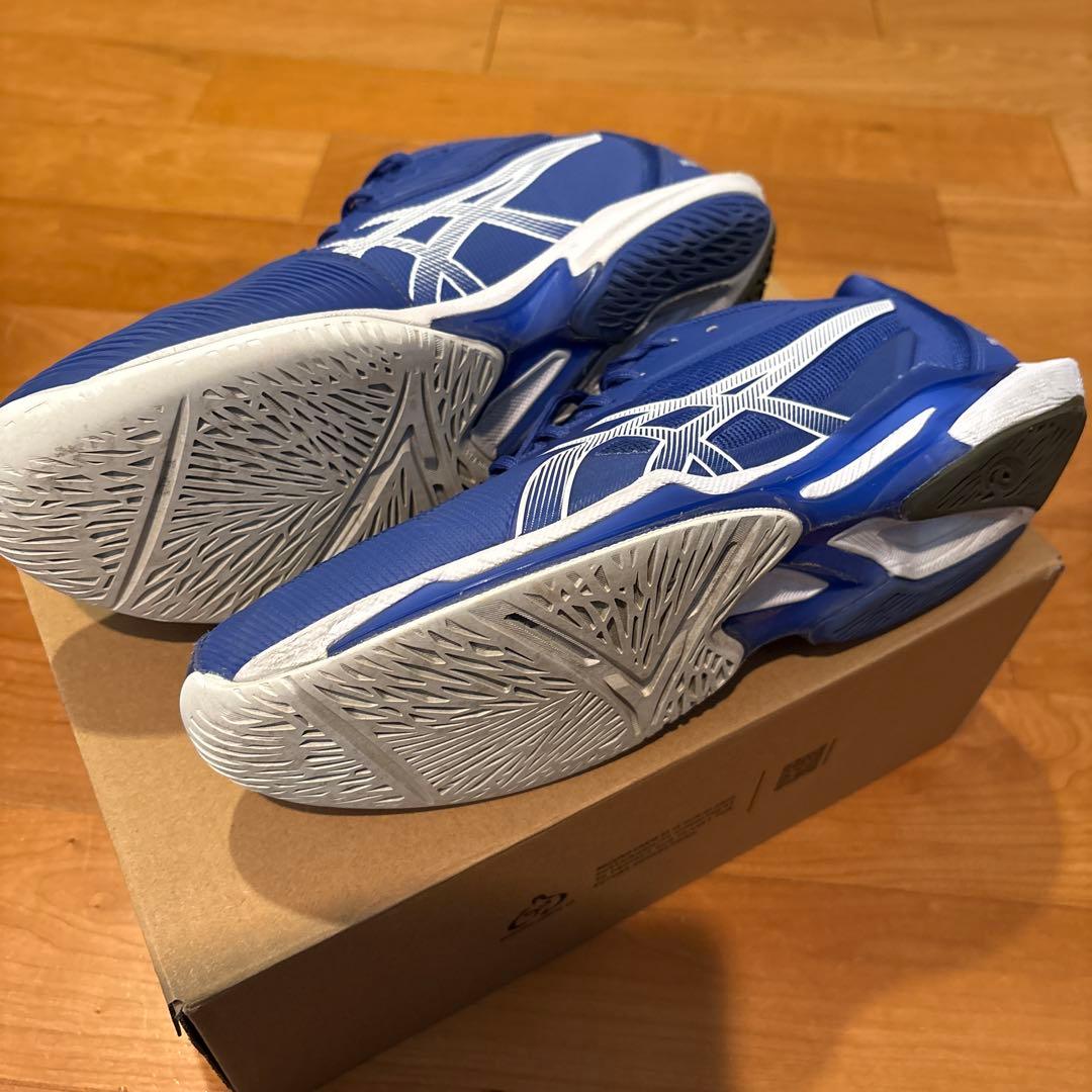 中古美品asics テニスシューズ 青