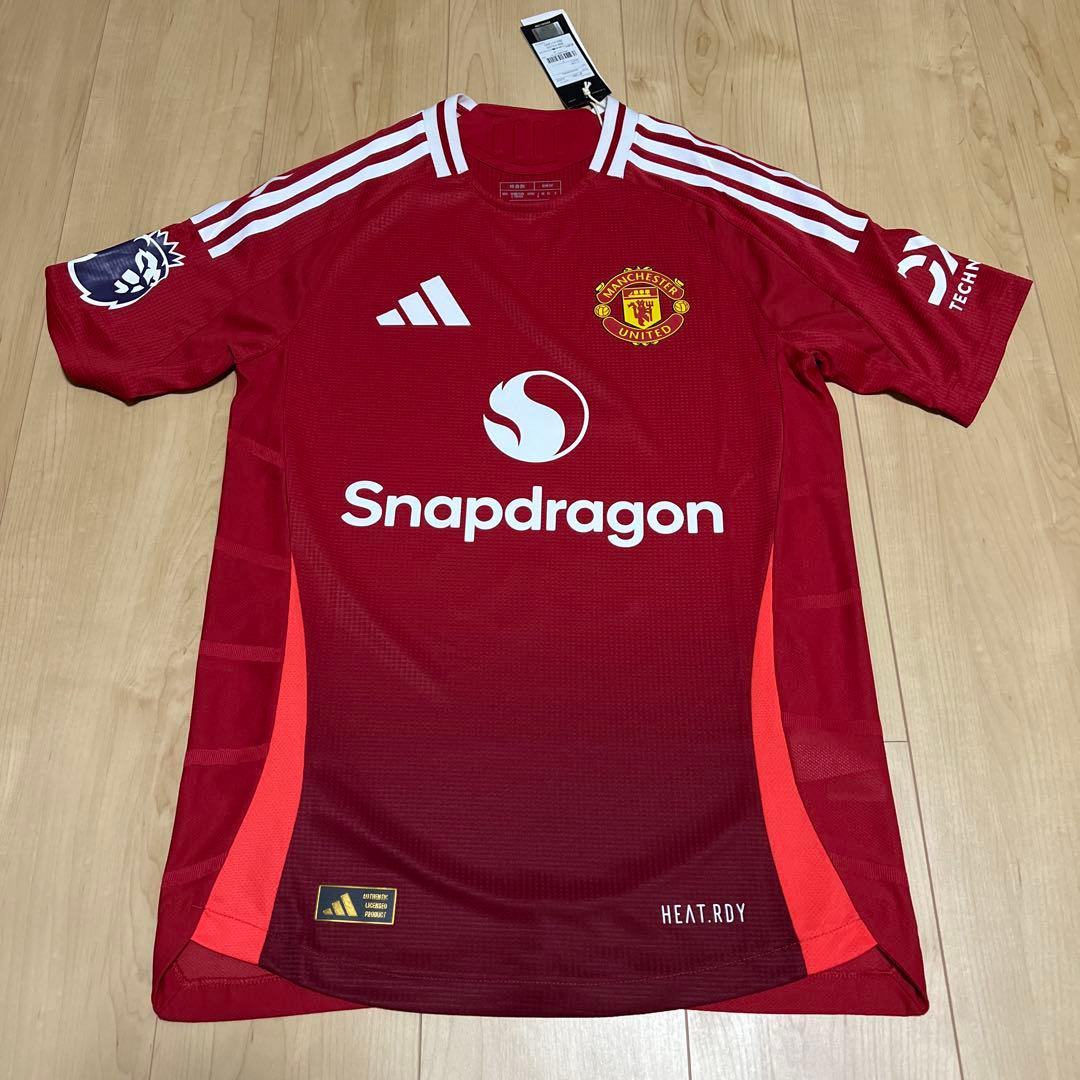 マンチェスターU B.フェルナンデス オーセンティック S 新品