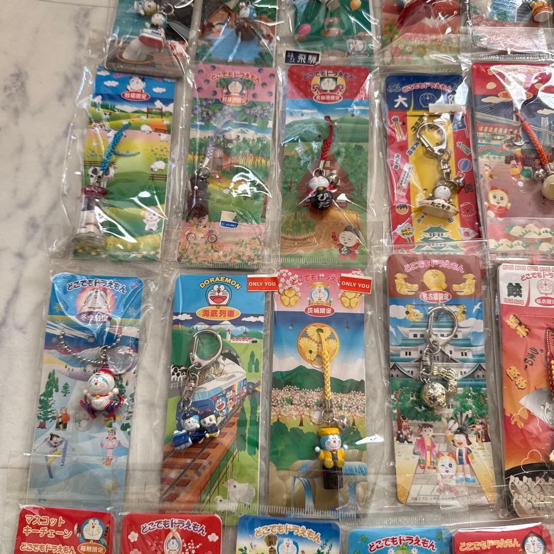 どこでもドラえもん キーホルダー ストラップ ご当地 ボールペン まとめ売り
