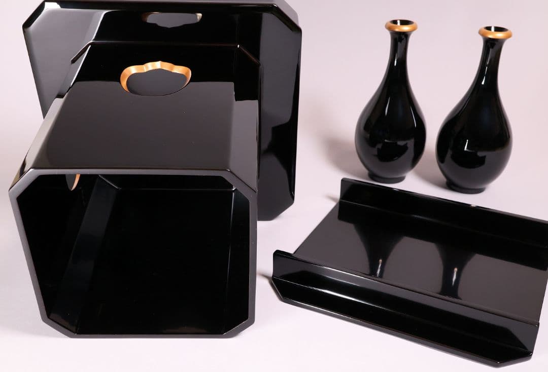 漆芸 輪島塗 久保田春光堂 三方台・瓶子一対 三宝 木製 仏具【MA497】