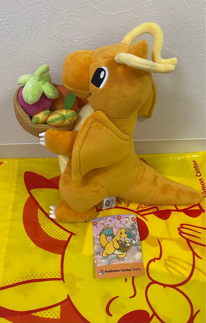 台湾限定！カイリューぬいぐるみ　台北　ポケモンセンター