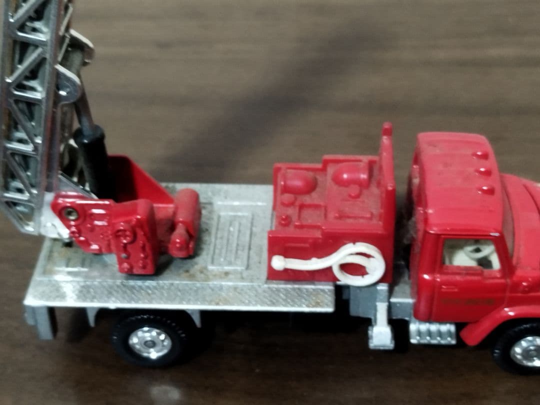 ●トミカ ダンディ 三菱ふそう はしご 消防車 tomica ミニカー