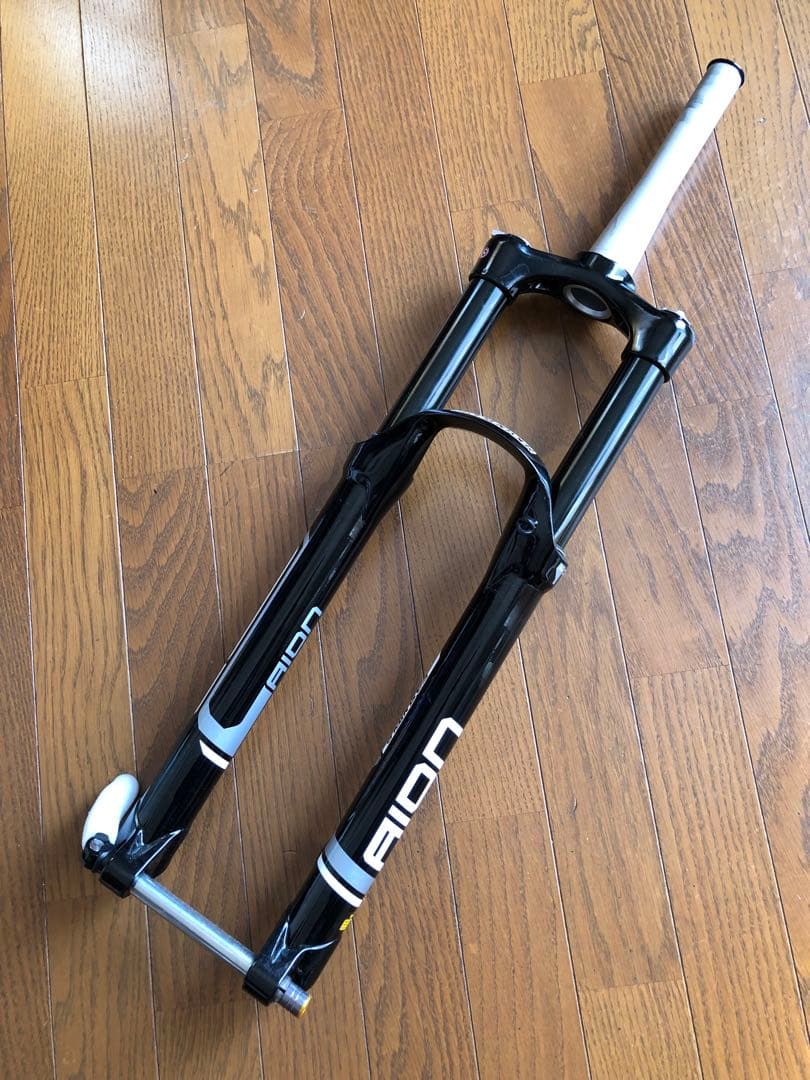 SRサンツアー AION 29 インチ 140mm 未使用品フロントフォーク