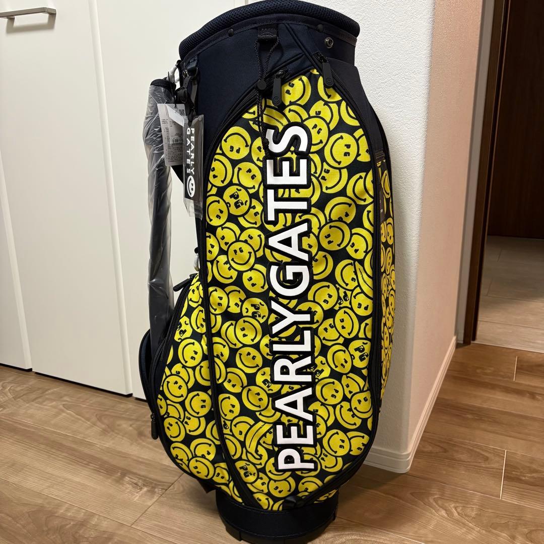 PEARLY GATES バナナPG SMILE柄軽量キャディバッグ (9型)