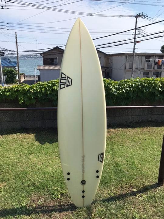 未使用サイモンアンダーソンサーフボード6'1